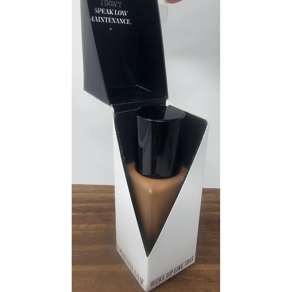 IL Makiage Woke Up Like This Flawless Base Foundation In Shade #185